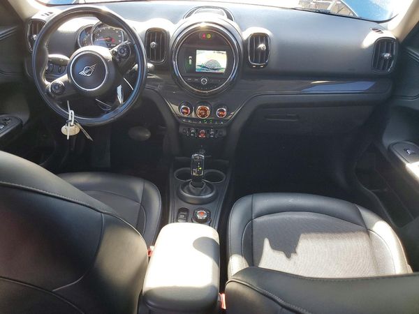 2020 MINI COOPER