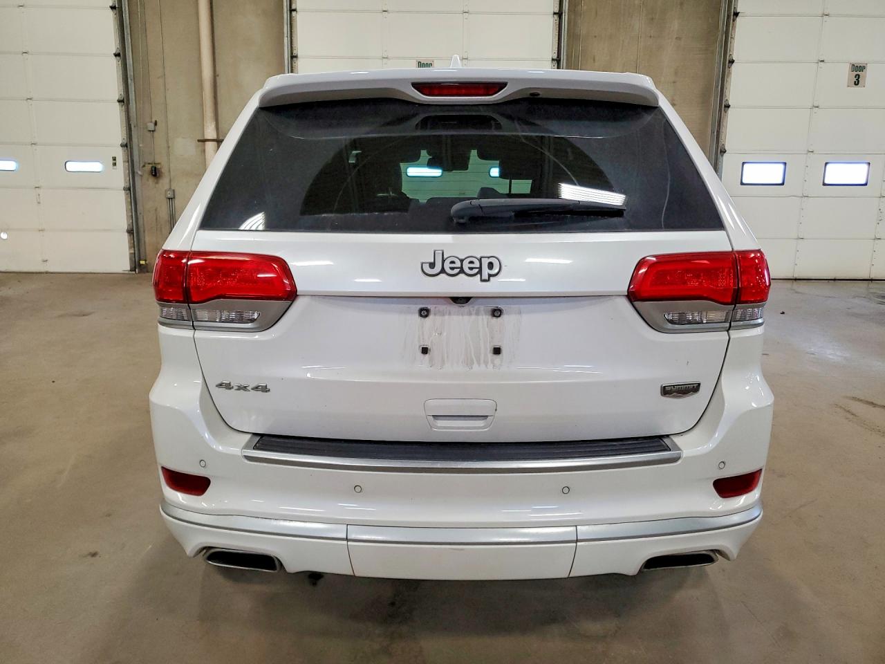 2016 JEEP GRAND CHEROKEE SUMMIT 4X4
