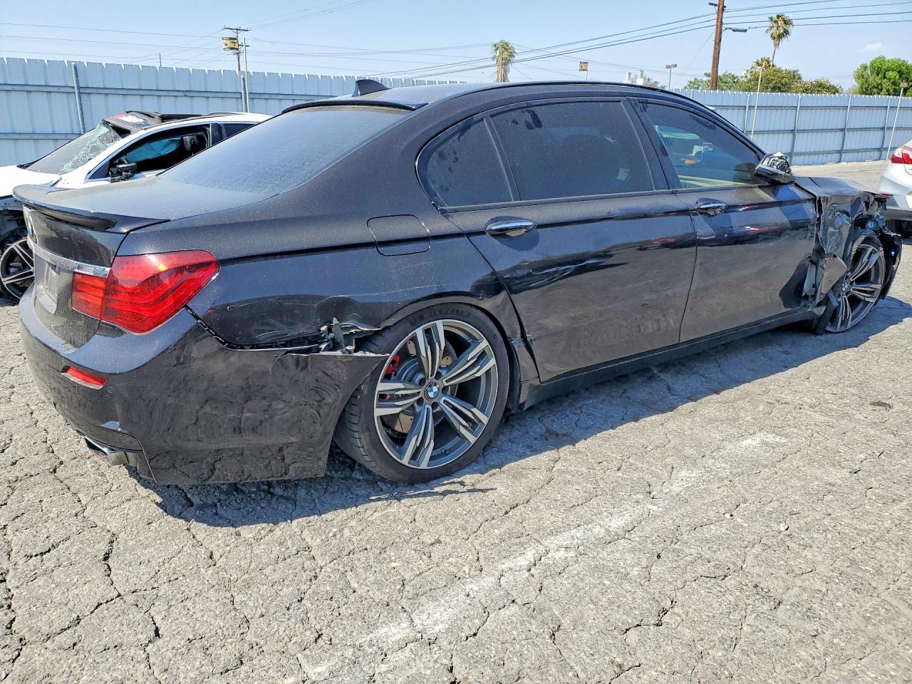 2015 BMW 750