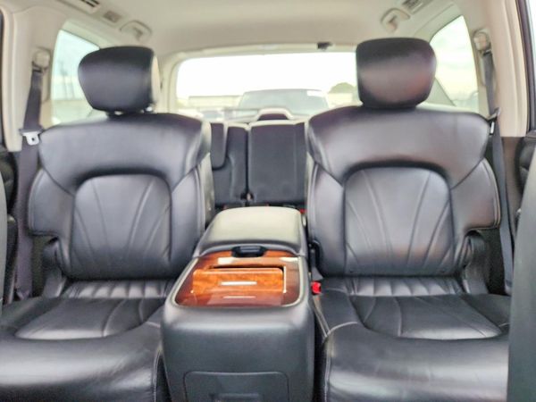 2017 INFINITI QX80