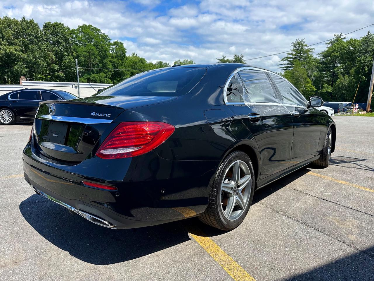 2019 MERCEDES-BENZ E E300-4M