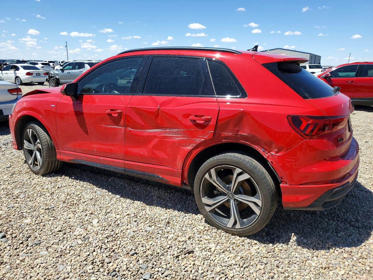 2024 AUDI Q3