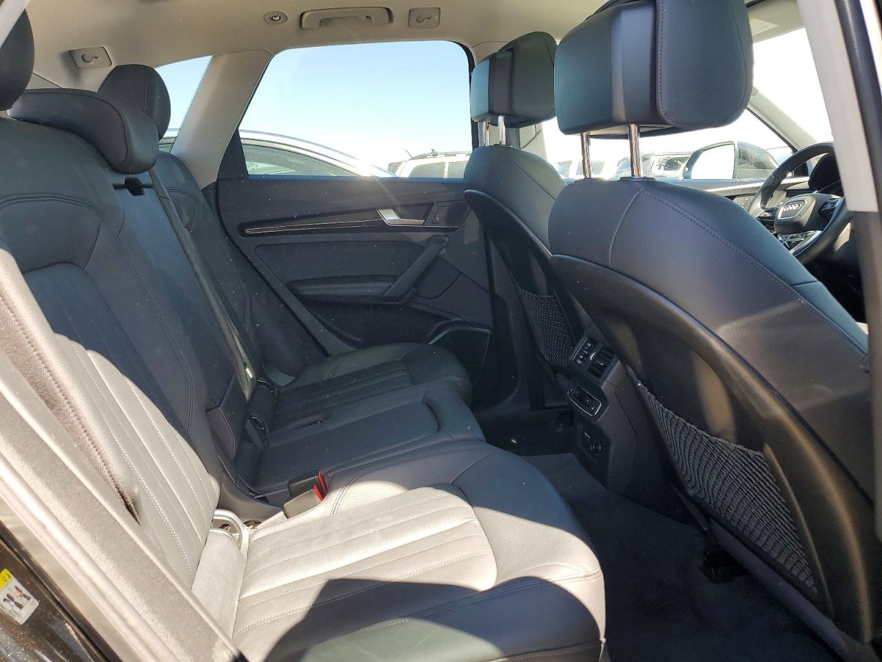 2020 AUDI Q5 E quattro Premium Plus