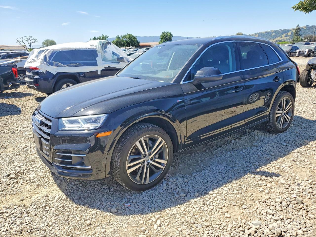2020 AUDI Q5 E quattro Premium Plus