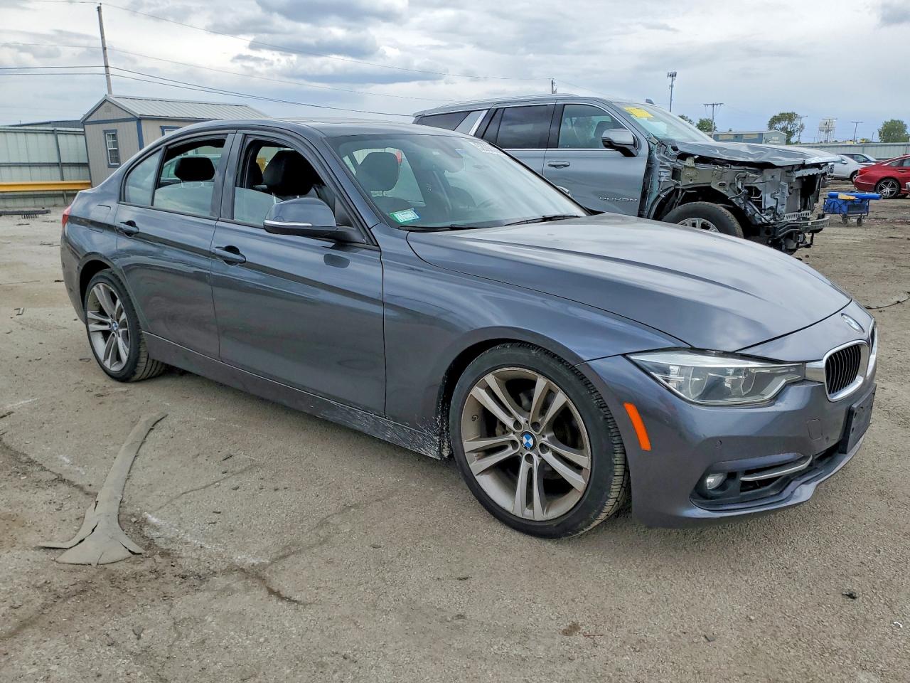 2016 BMW 328