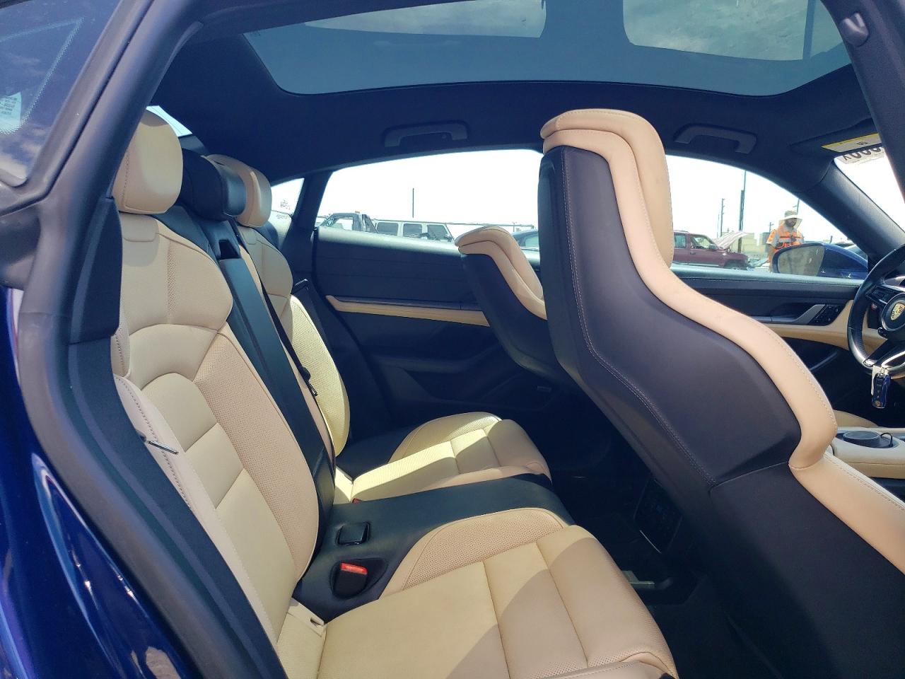 2020 PORSCHE TAYCAN