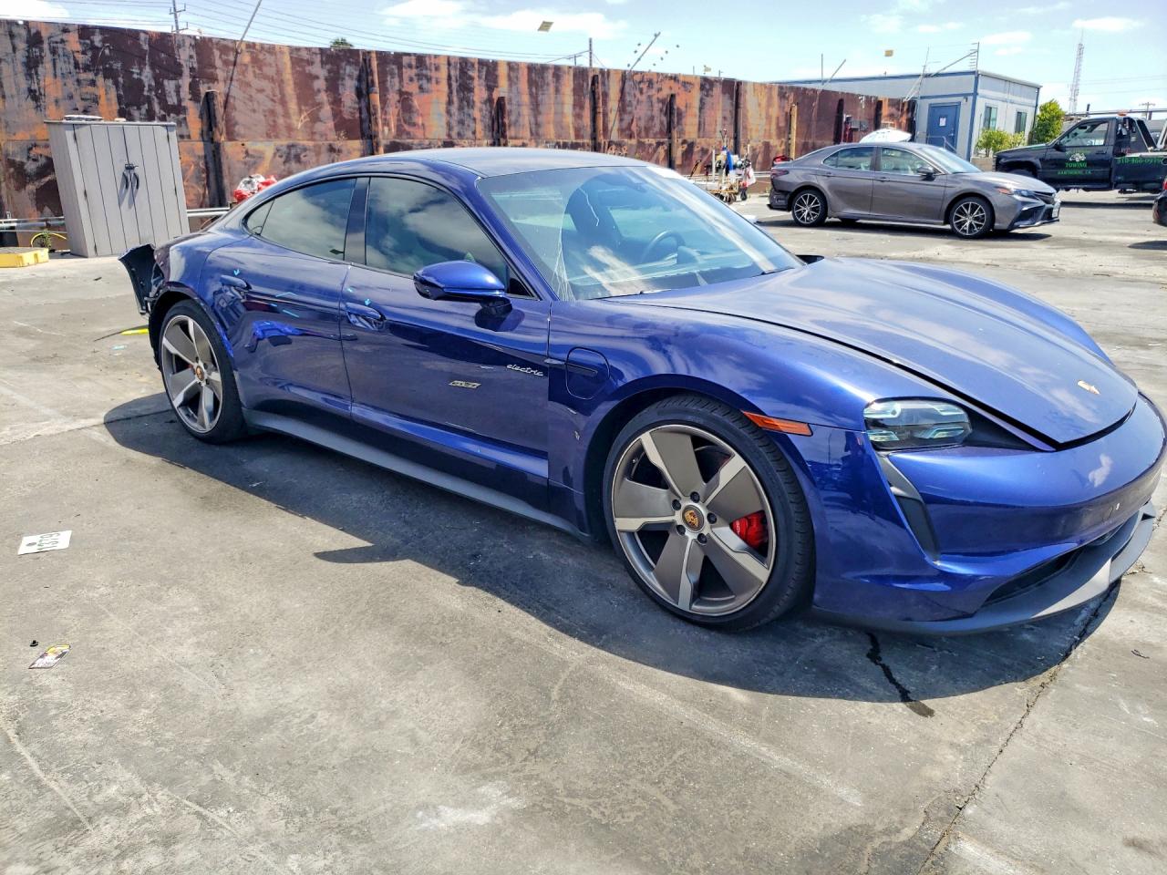 2020 PORSCHE TAYCAN