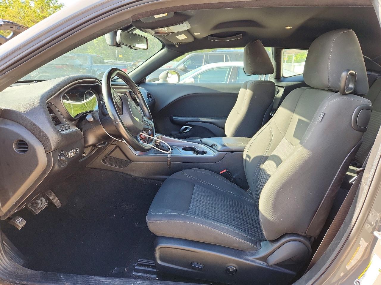 2019 DODGE CHALLENGER SXT