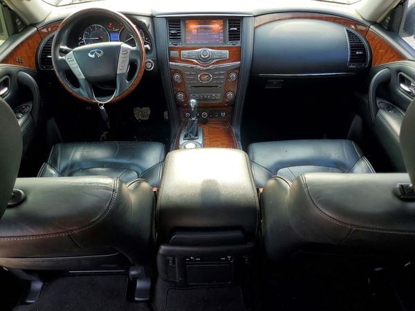 2017 INFINITI QX80