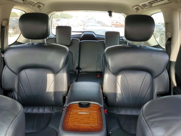 2017 INFINITI QX80