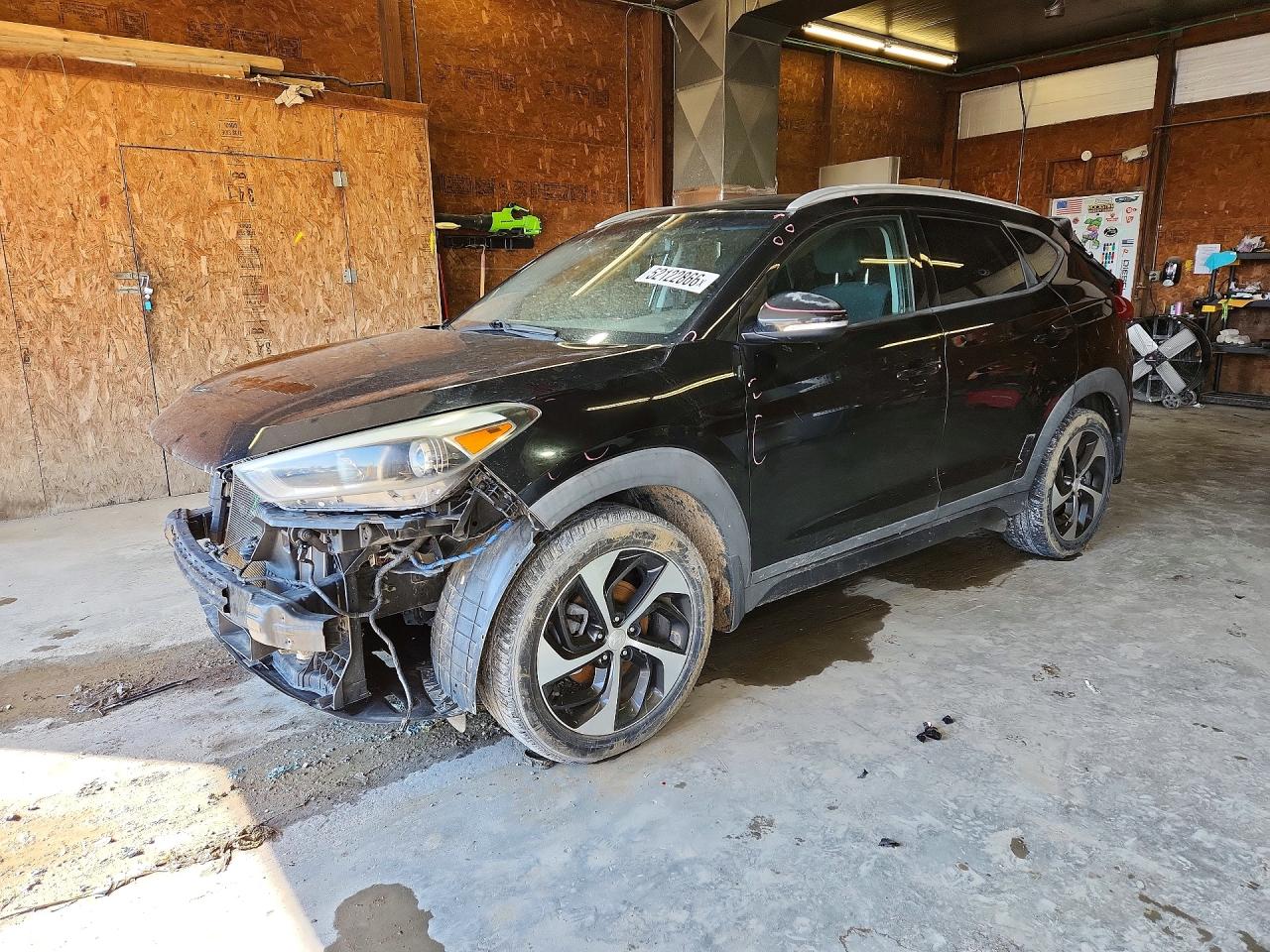 2016 HYUNDAI TUCSON