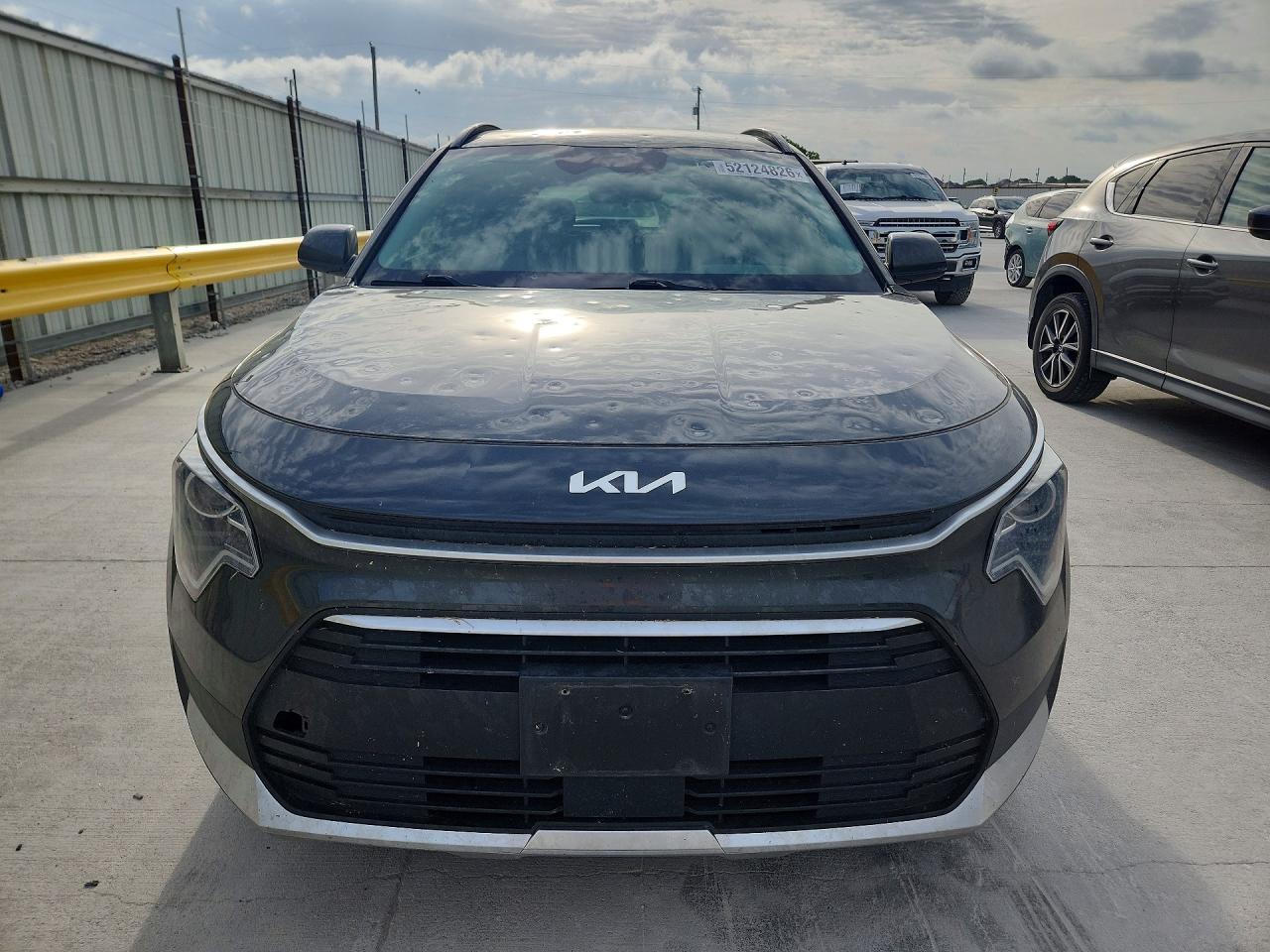 2024 KIA NIRO EX
