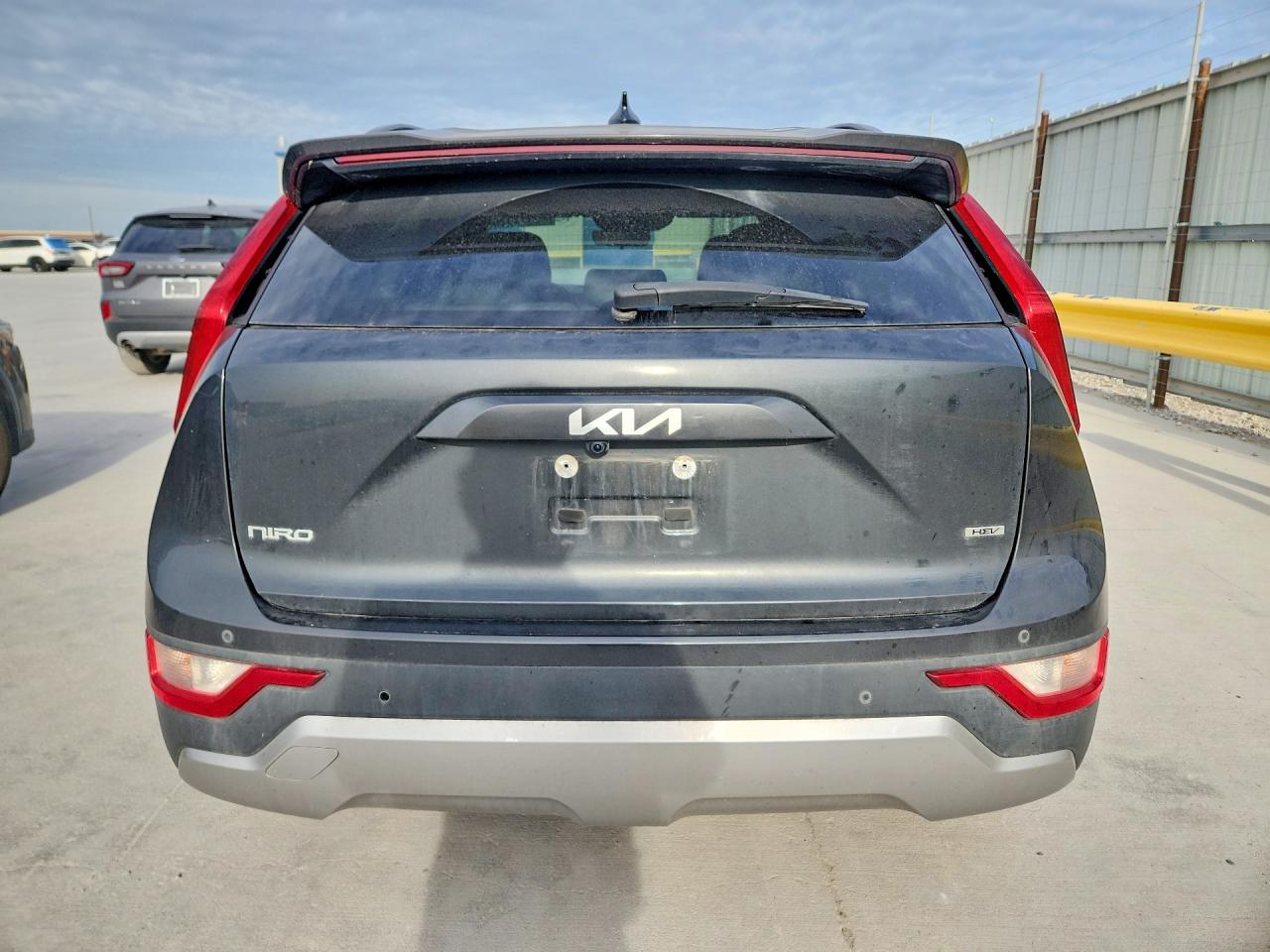 2024 KIA NIRO EX