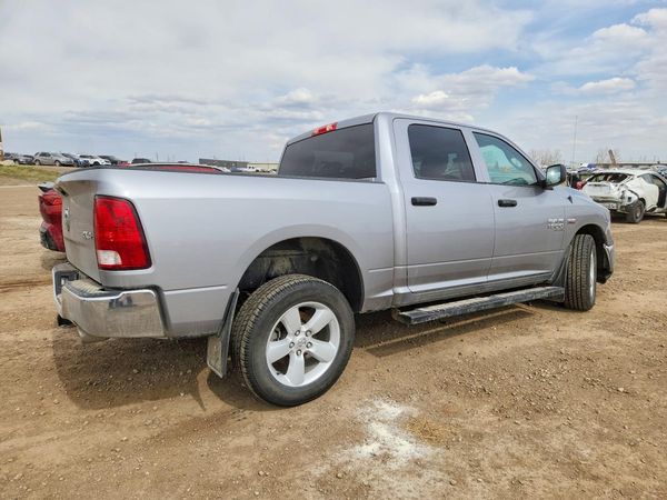 2024 RAM 1500 CLASSIC