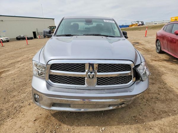 2024 RAM 1500 CLASSIC