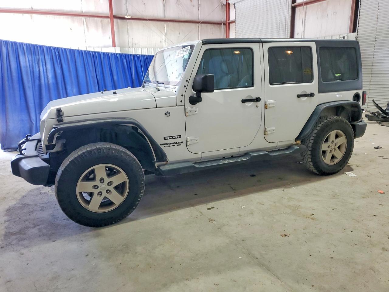 2017 JEEP WRANGLER UNLIMITED SPORT 4X4