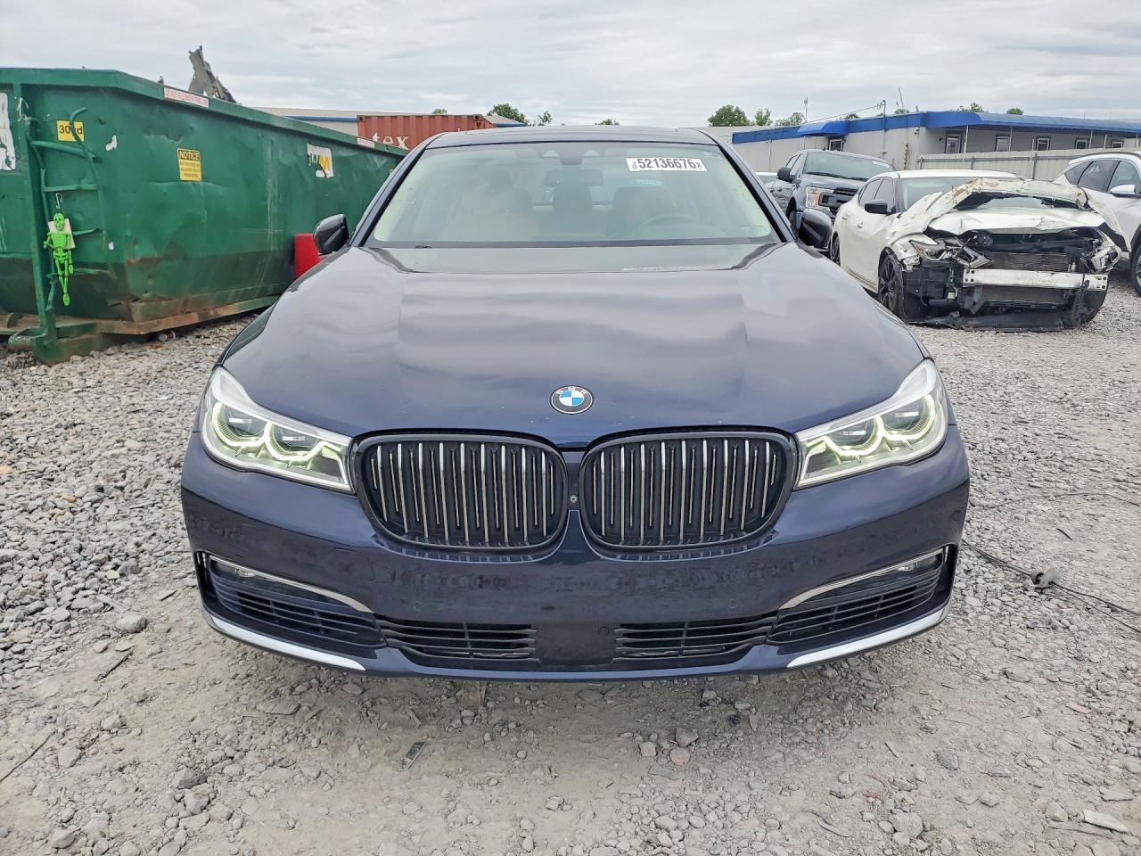 2016 BMW 750 xDrive