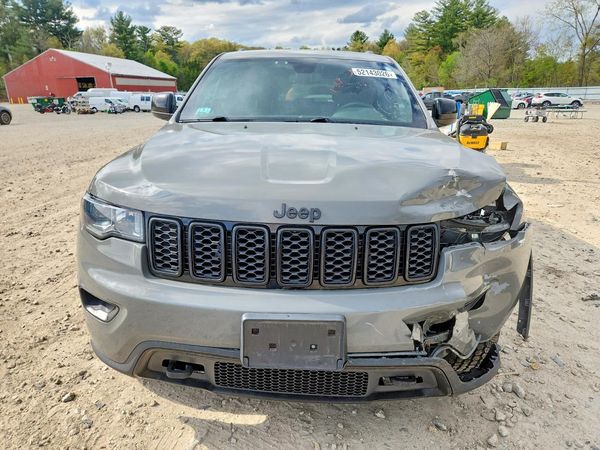 2021 JEEP GRAND CHEROKEE LAREDO 4X4