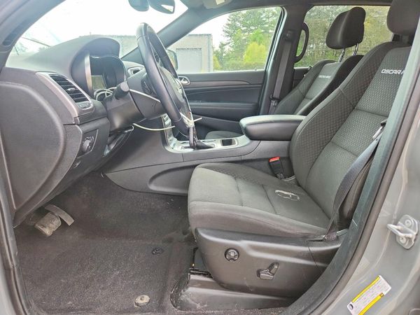 2021 JEEP GRAND CHEROKEE LAREDO 4X4