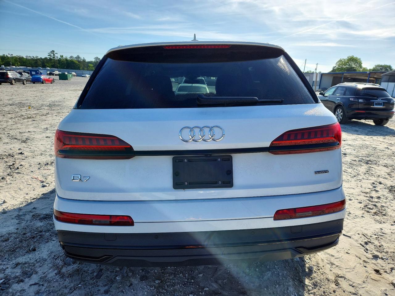 2024 AUDI Q7 quattro Premium Plus