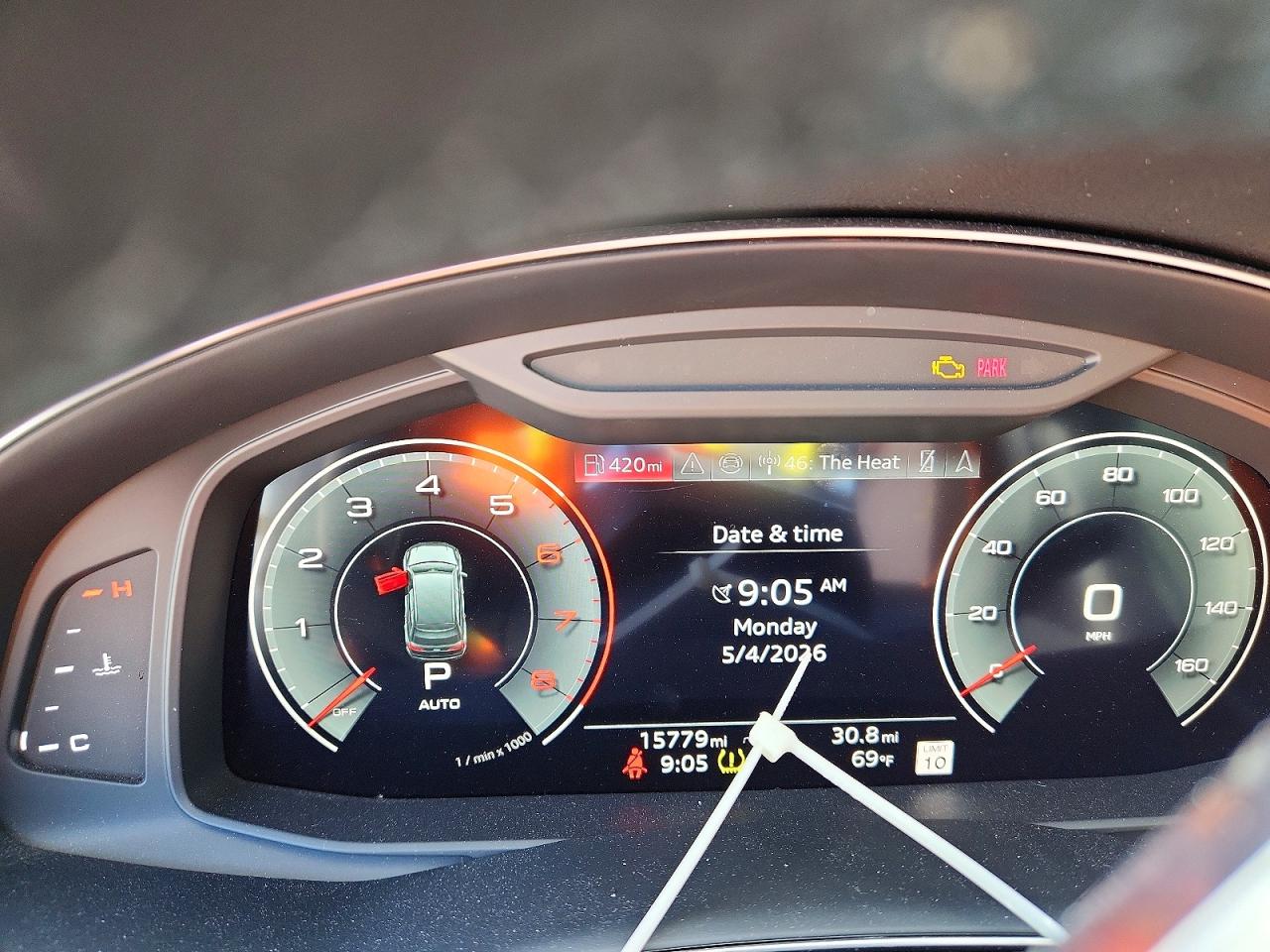 2024 AUDI Q7 quattro Premium Plus