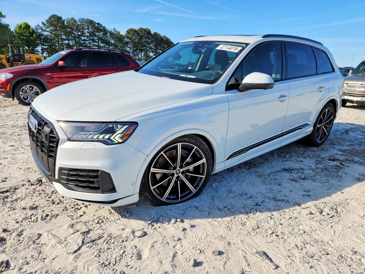 2024 AUDI Q7 quattro Premium Plus