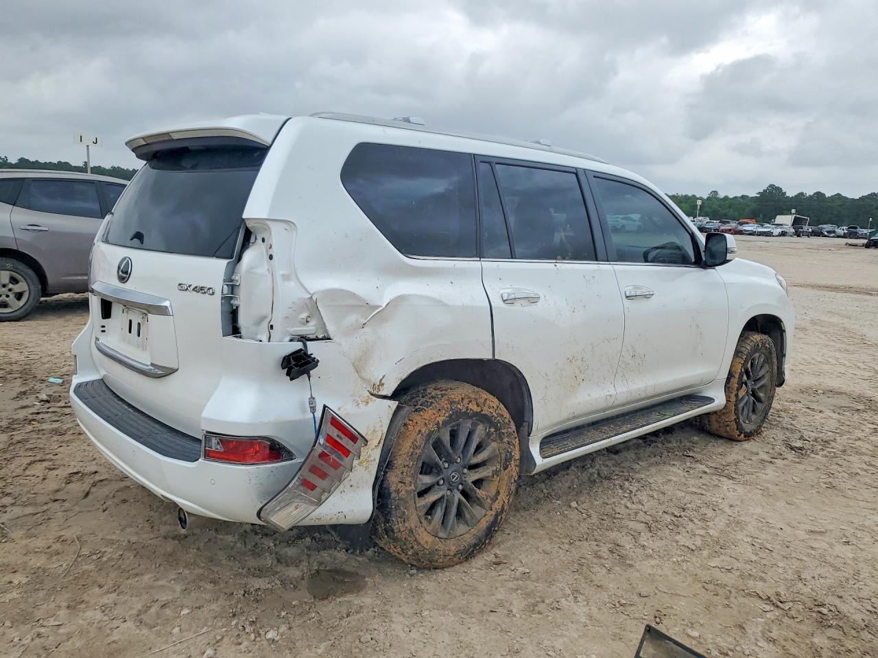 2023 LEXUS GX 460 Premium