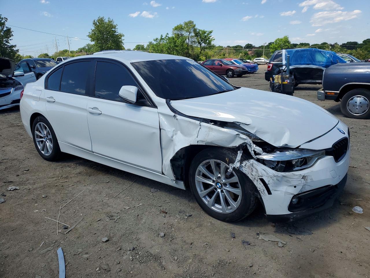 2018 BMW 320