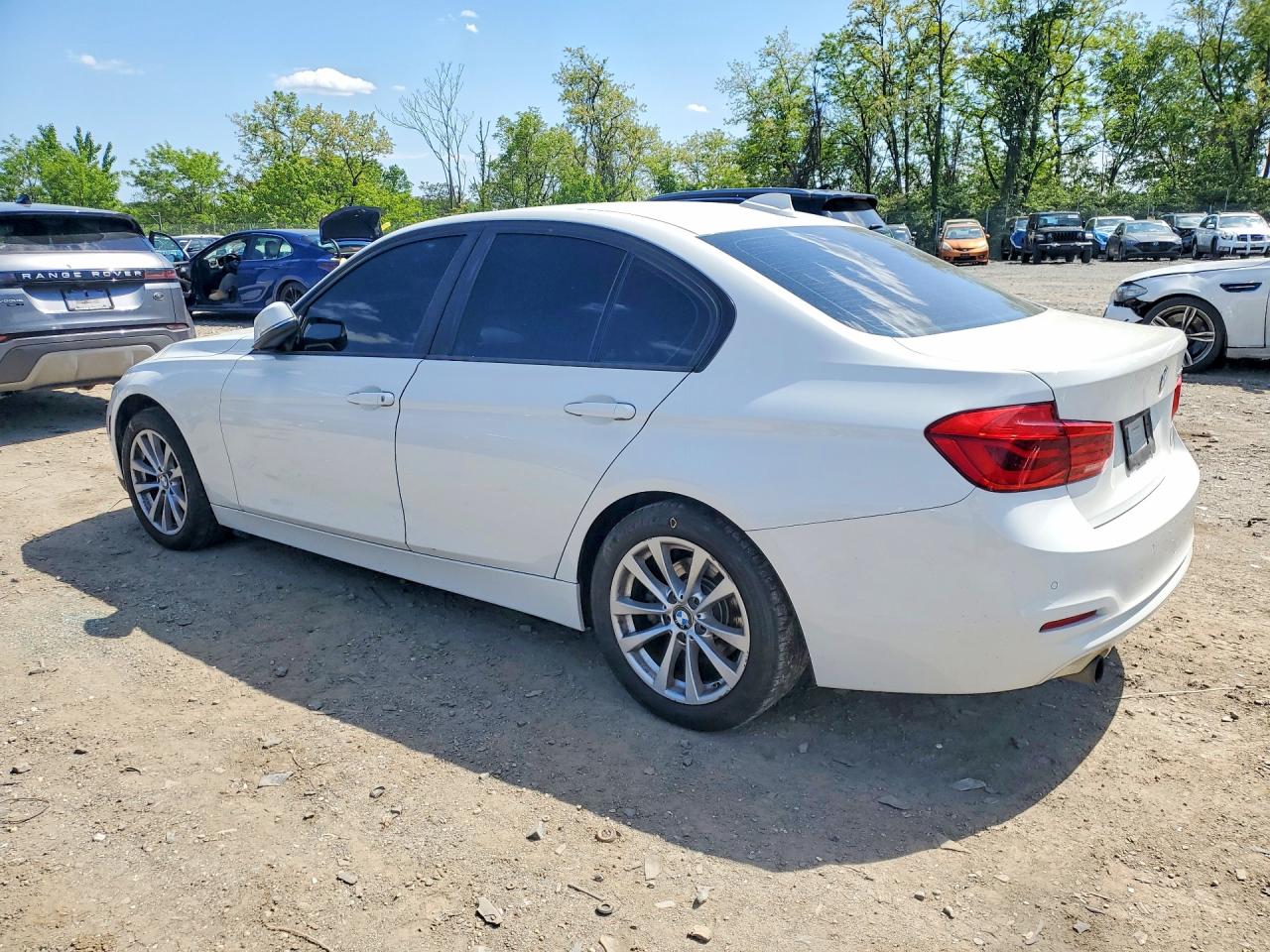 2018 BMW 320