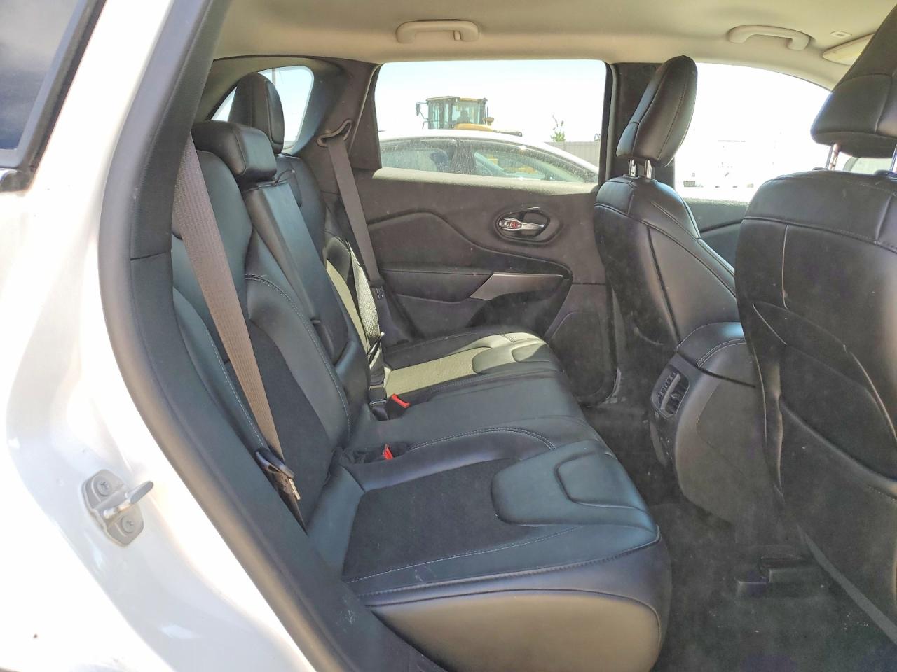 2019 JEEP CHEROKEE LATITUDE PLUS 4X4