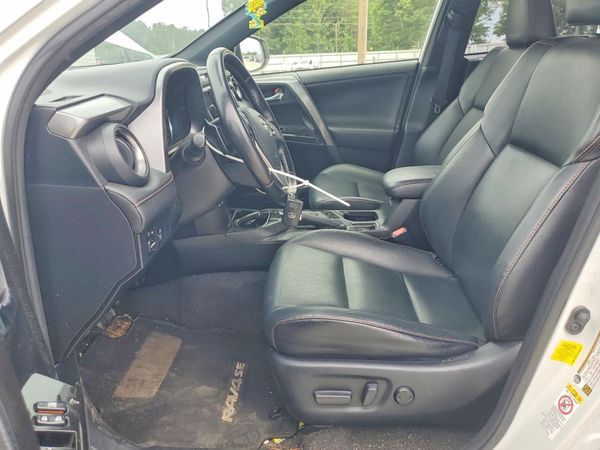 2016 TOYOTA RAV4