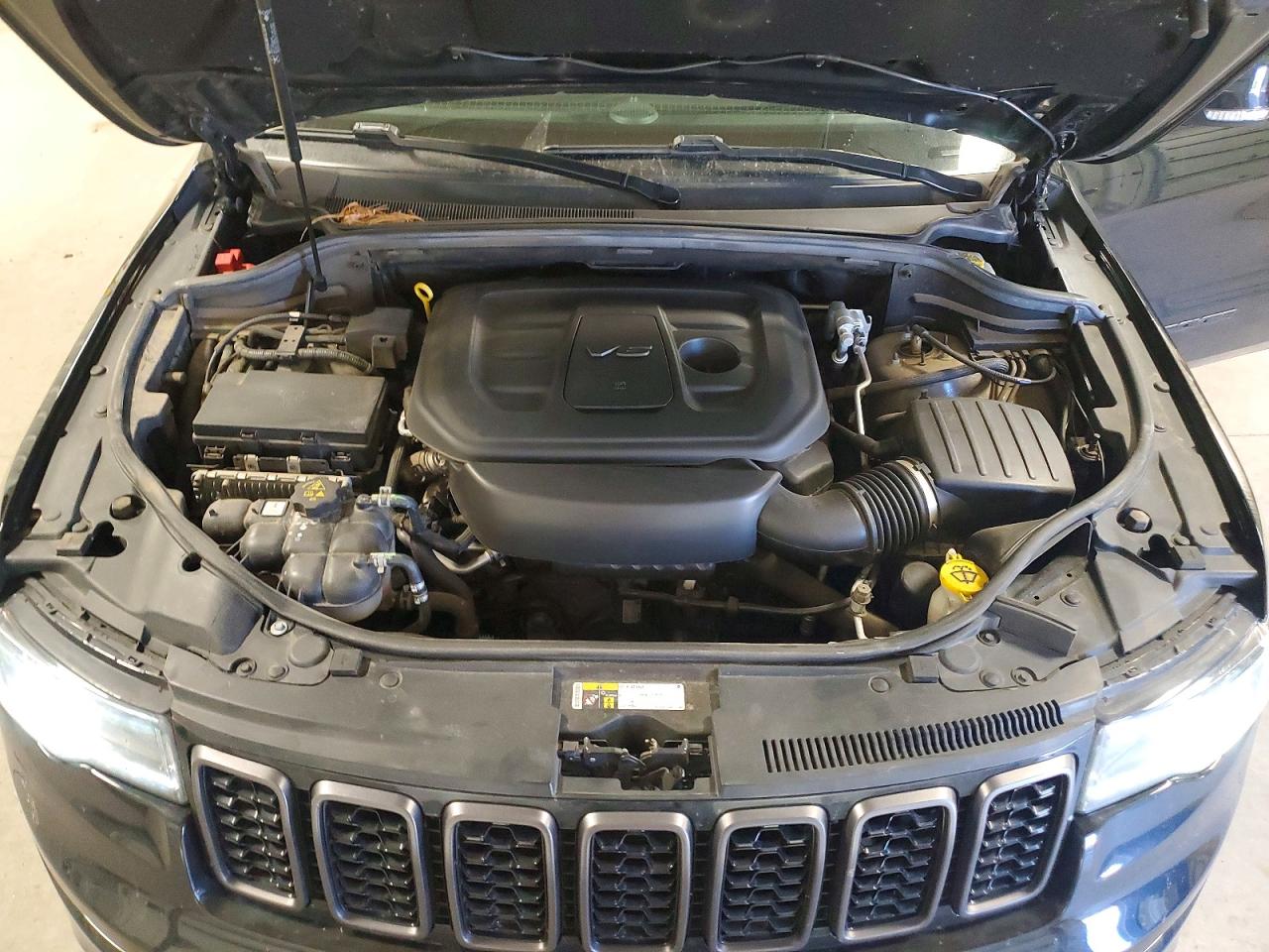 2019 JEEP GRAND CHEROKEE OVERLAND 4X4