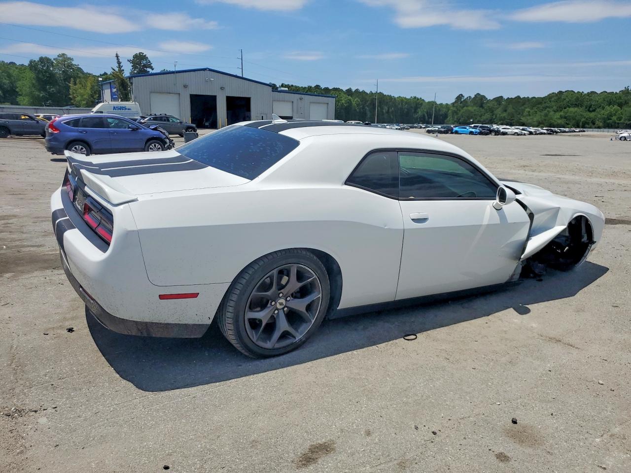 2018 DODGE CHALLENGER SXT