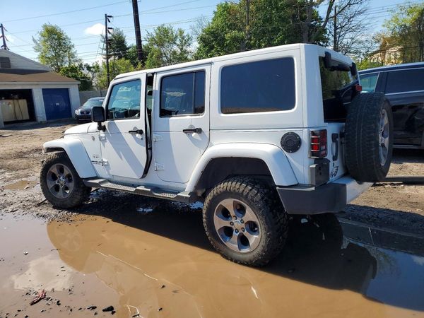 2016 JEEP WRANGLER UNLIMITED SAHARA 4X4