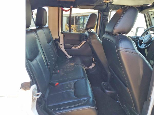 2016 JEEP WRANGLER UNLIMITED SAHARA 4X4