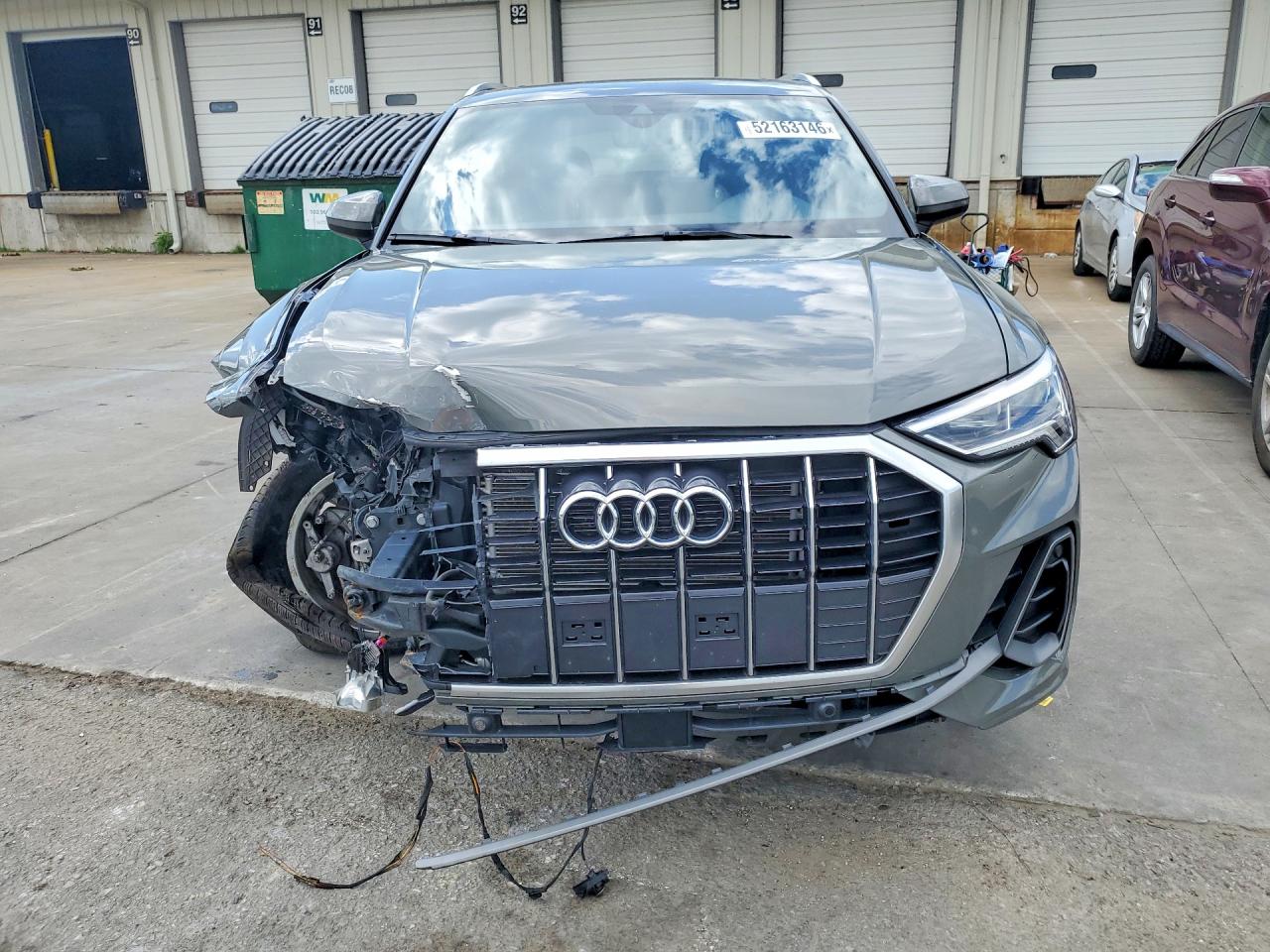 2025 AUDI Q3 S Line quattro Premium