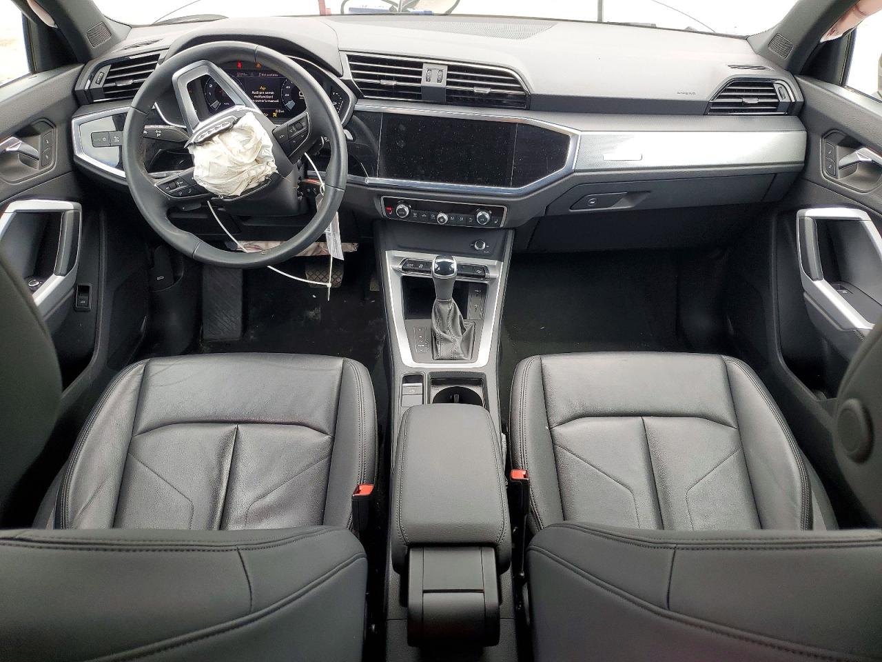 2025 AUDI Q3 S Line quattro Premium