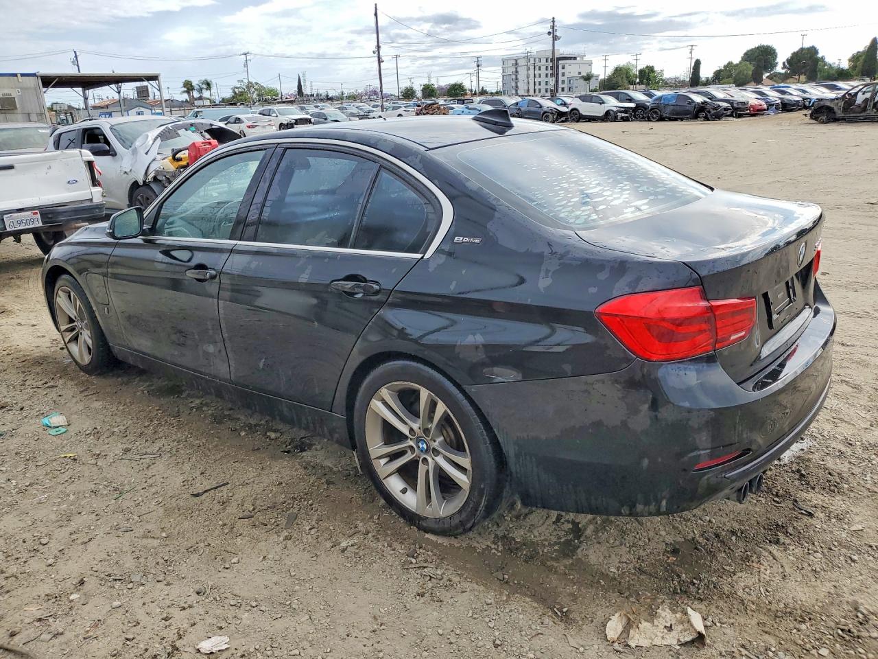 2017 BMW 330E