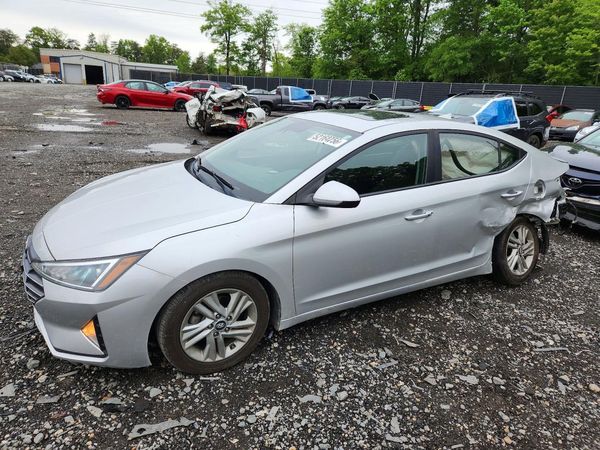 2019 HYUNDAI ELANTRA