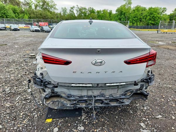 2019 HYUNDAI ELANTRA