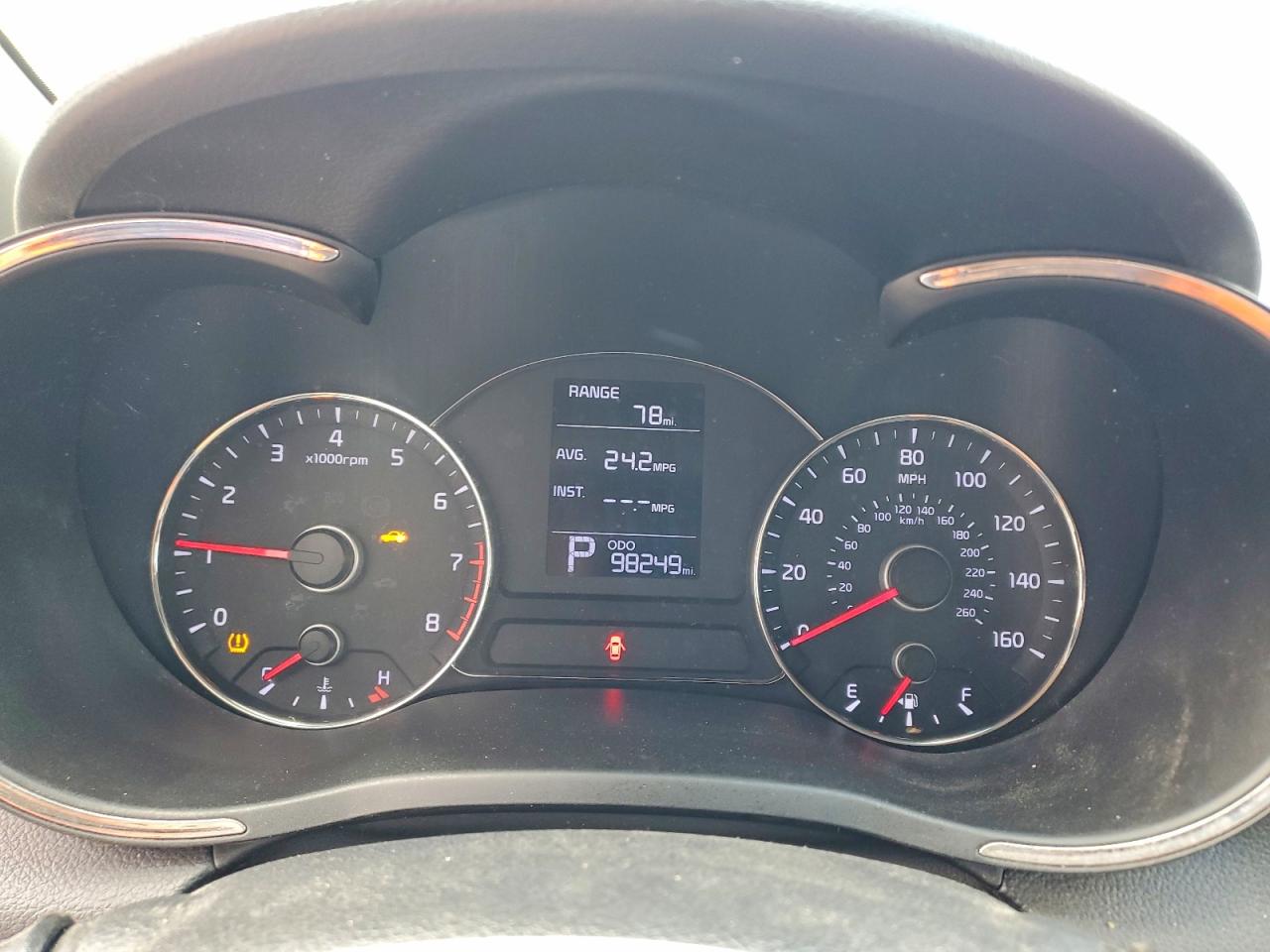 2016 KIA FORTE GL (Middle-Low Grade)