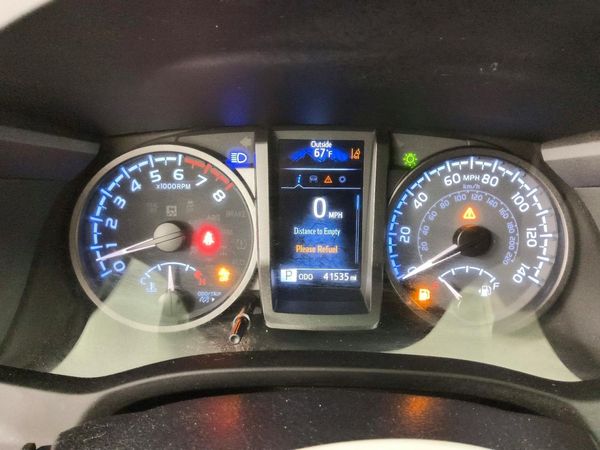 2023 TOYOTA TACOMA SR5