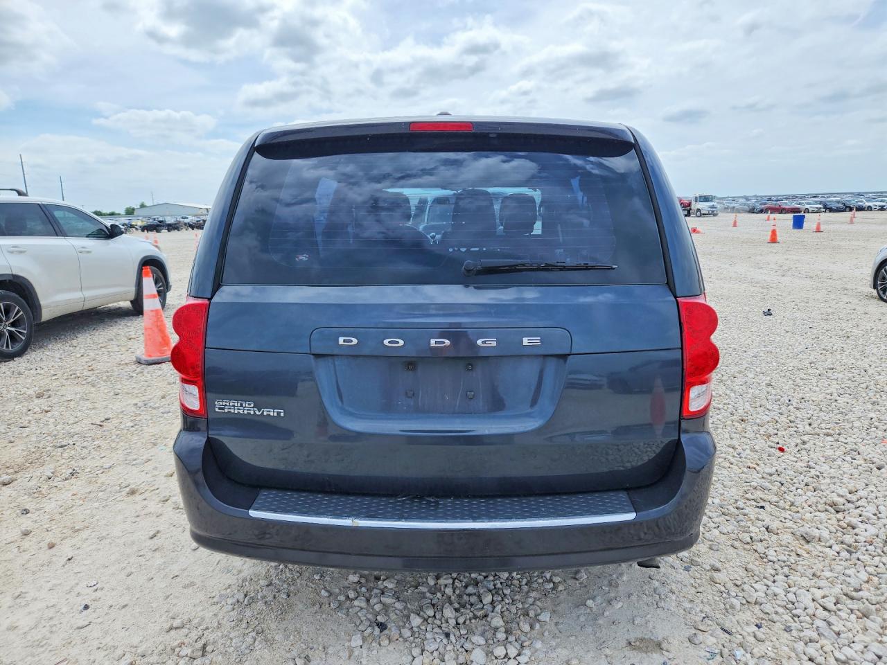 2014 DODGE GRAND CARAVAN SE