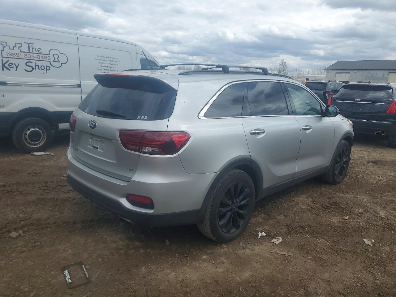 2019 KIA SORENTO L, LX, S