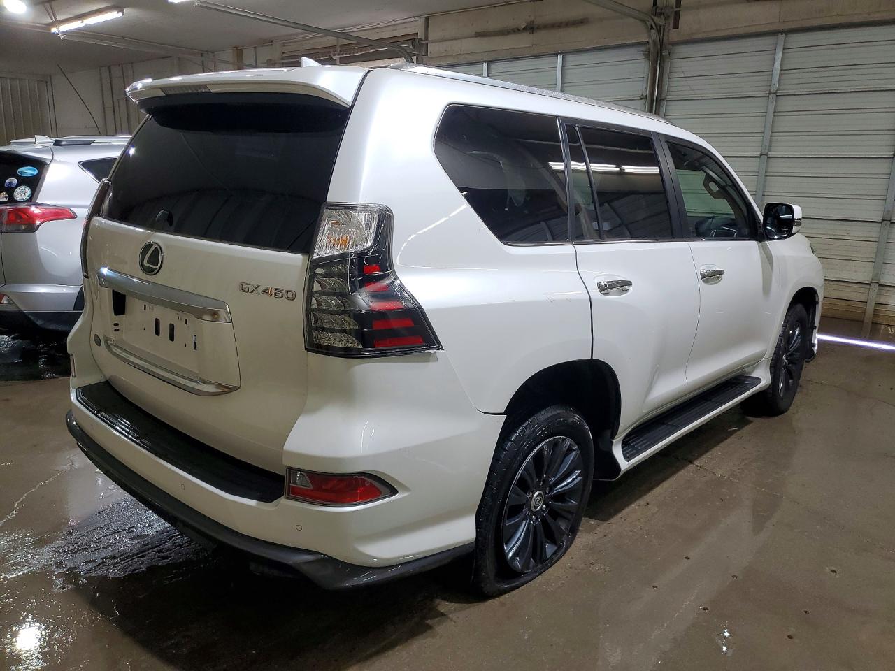 2023 LEXUS GX 460 Premium