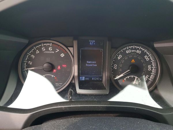 2018 TOYOTA TACOMA