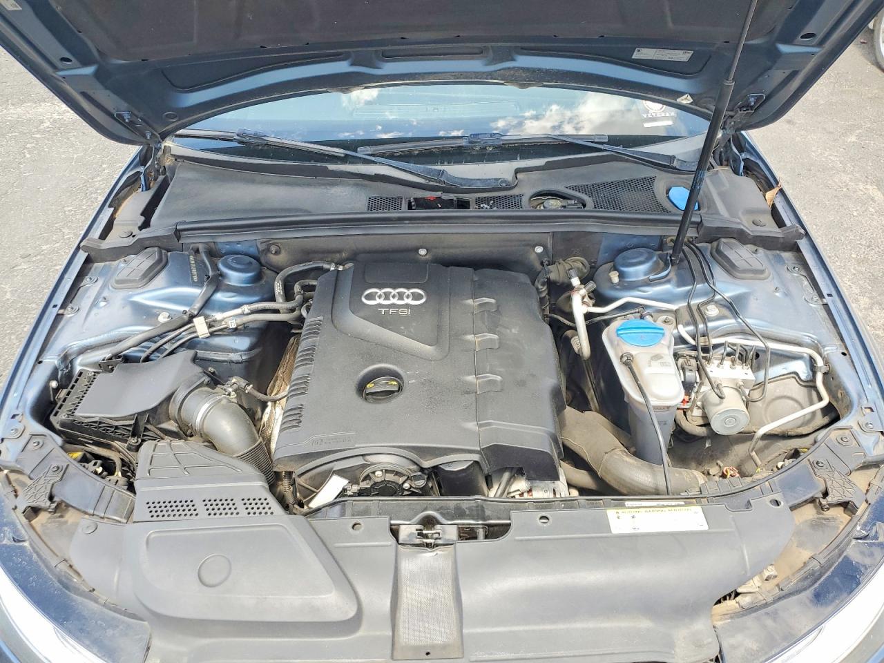 2015 AUDI A4 quattro Premium