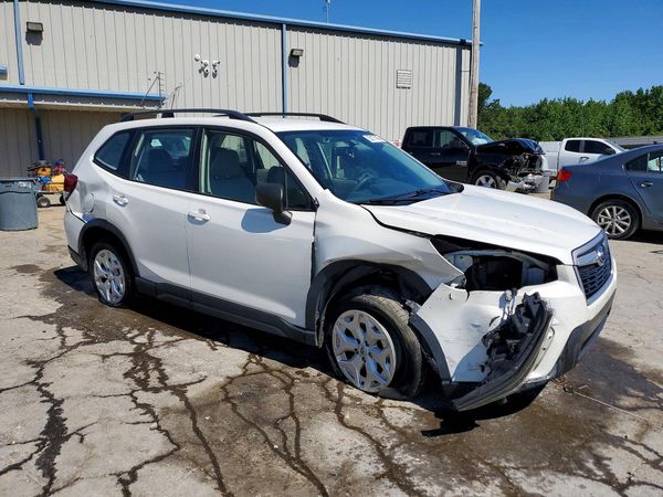 2019 SUBARU FORESTER