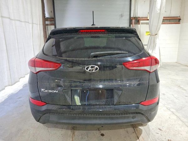 2017 HYUNDAI TUCSON
