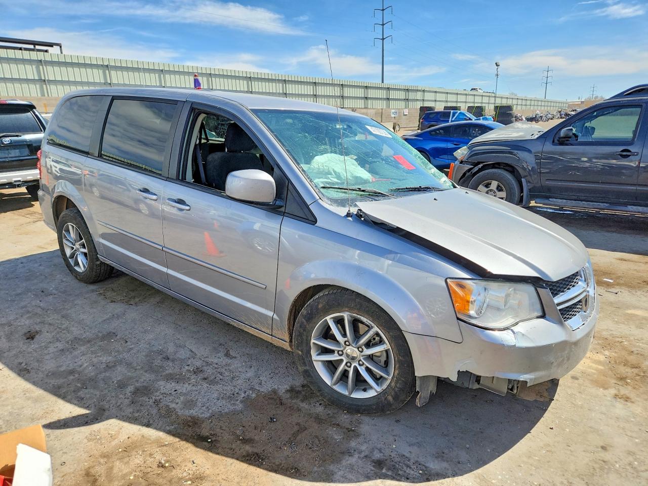 2016 DODGE GRAND CARAVAN SE